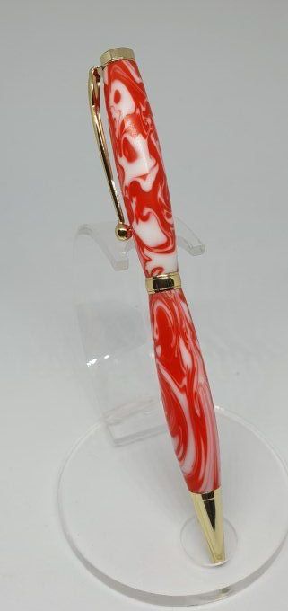 Stylo résine rouge blanc